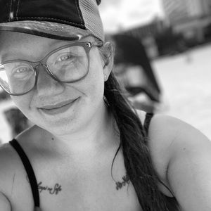 Meet your Posher, Deryan